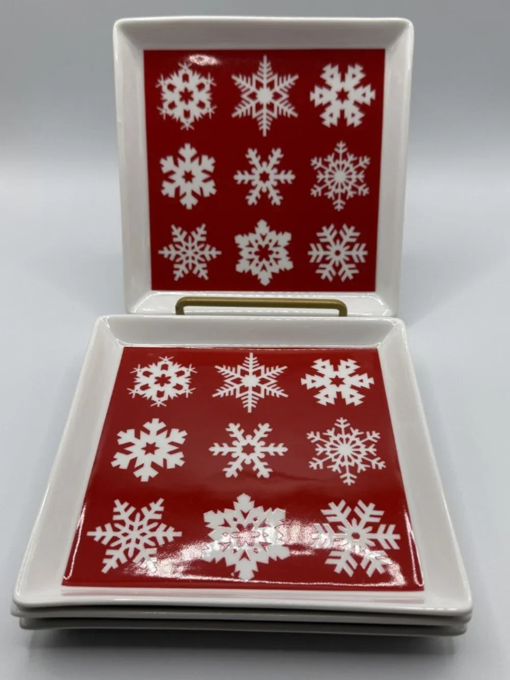 Crate & Barrel 'Snowflake' Appetizer Plate Set/4
